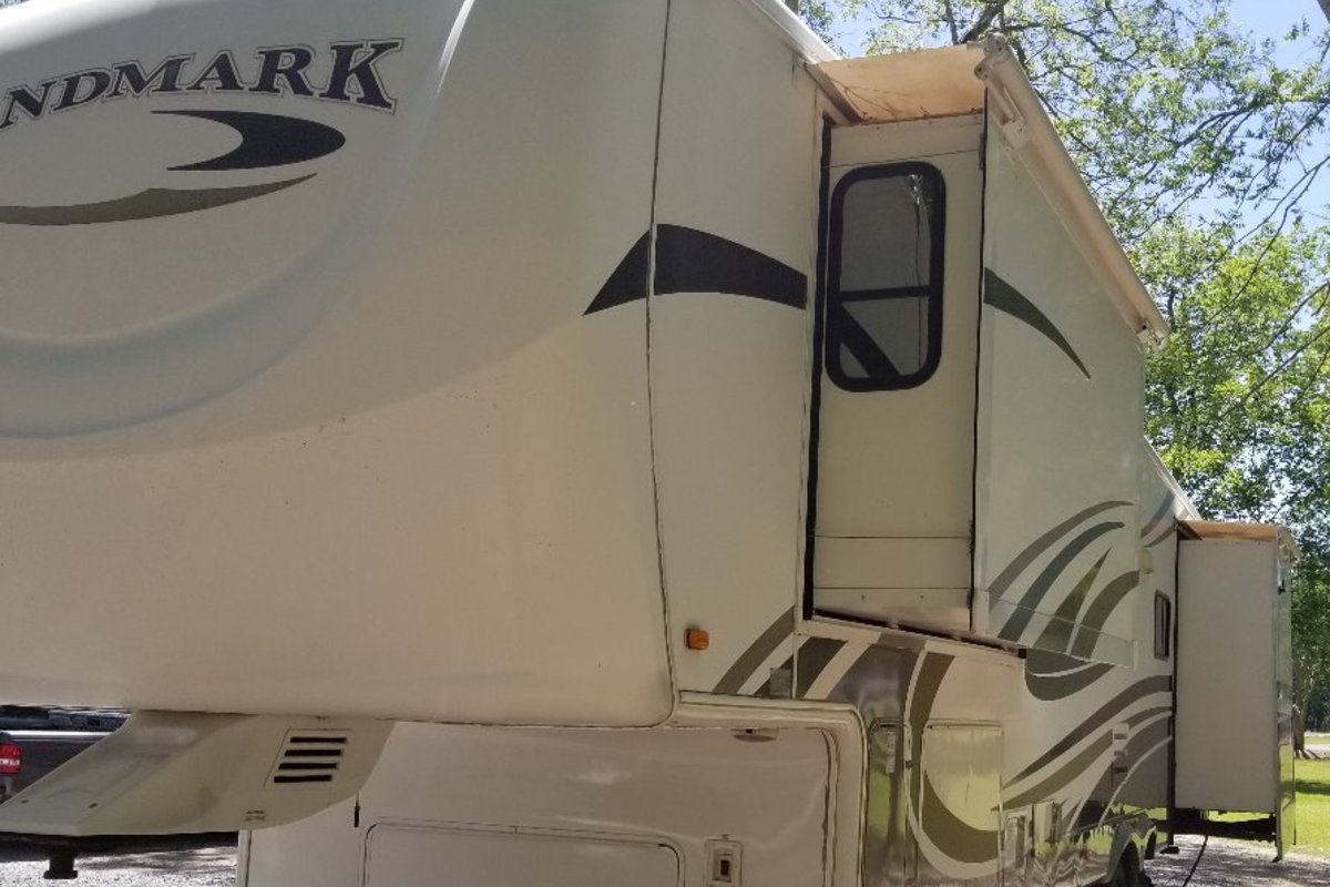 2009 Landmark Heartland Cape Cod in Baton Rouge, LA